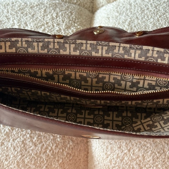 Vintage Tory Burch Leather Clutch python trim with Gold Accents - Picture 7 of 13